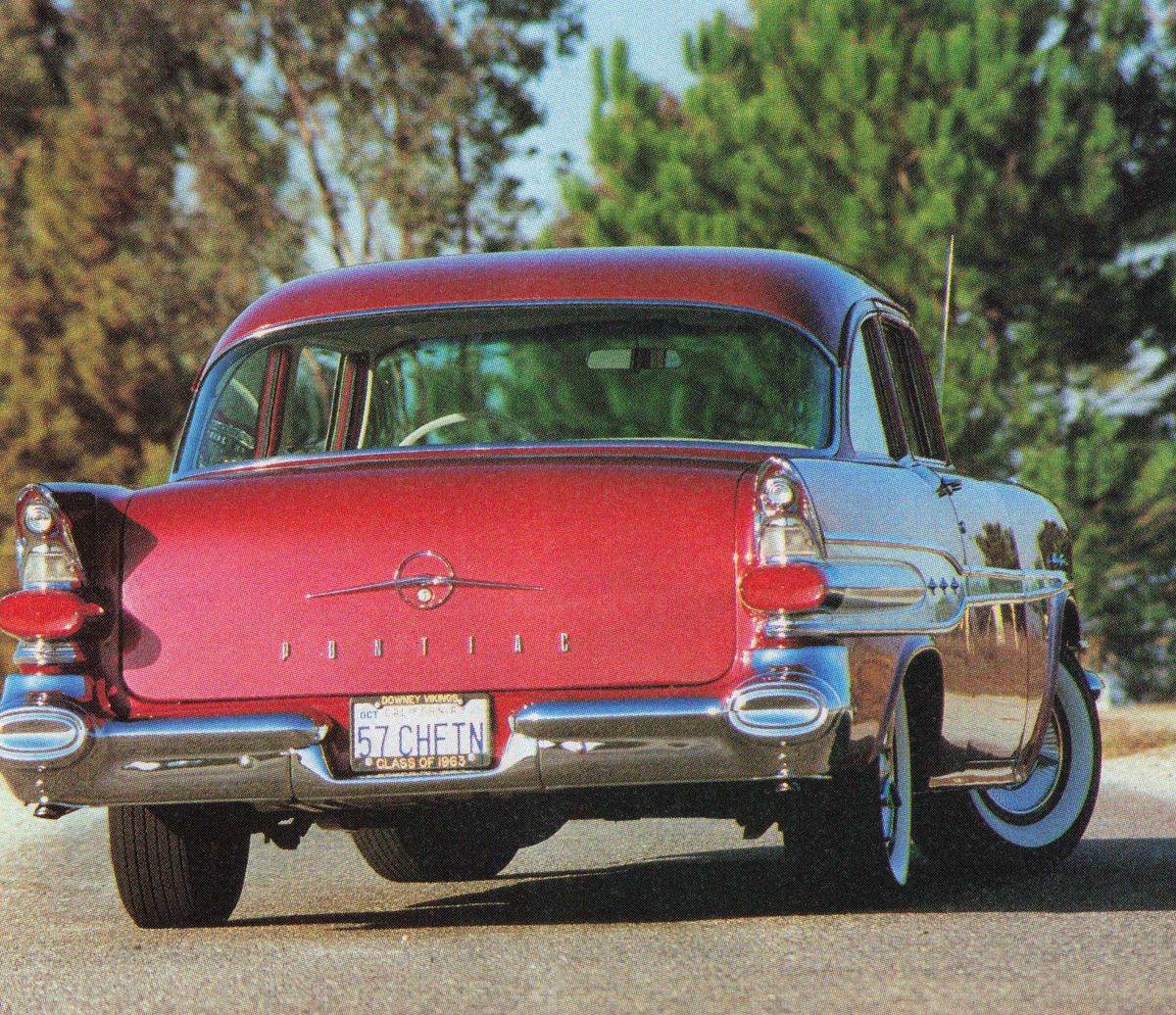 1957 Pontiac Chieftain rear