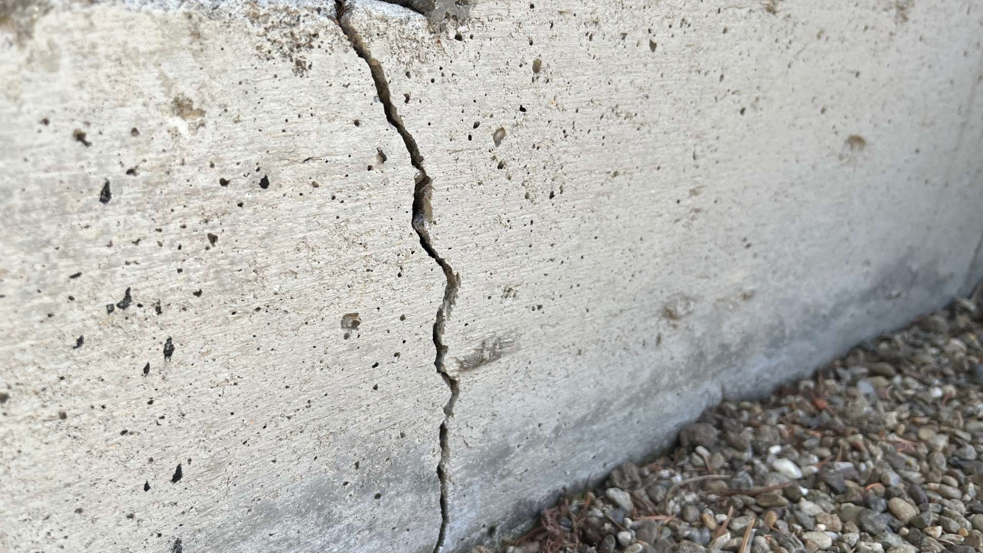 Walls Feel Damp After Plumbing Leak in Orange, CA
