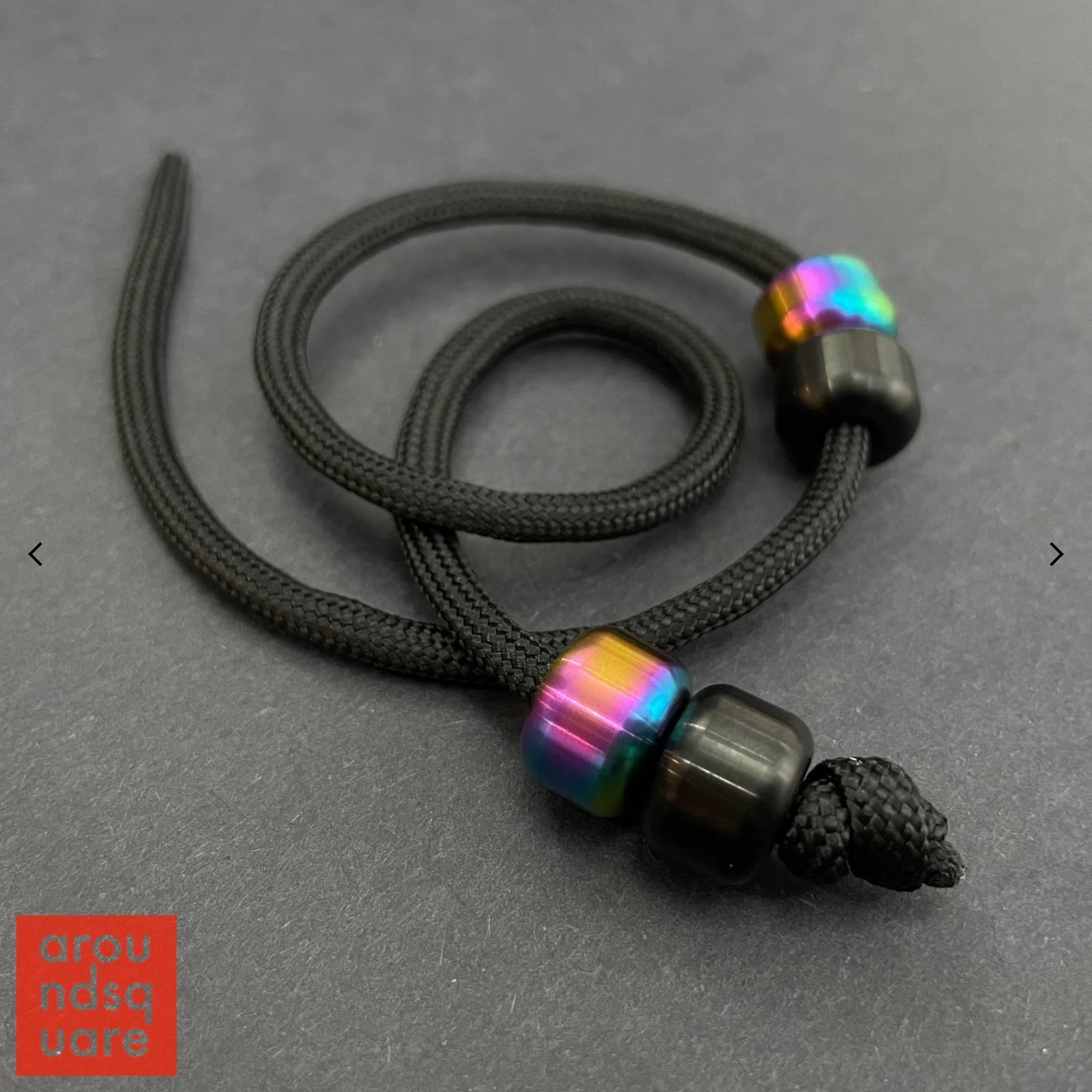 begleri/aroundsquare-begleri-titanium-multicolour.jpg