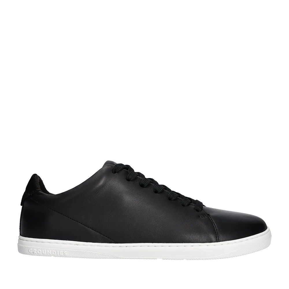 Groundies Zero in Black, black nappa leather upper on a white sole