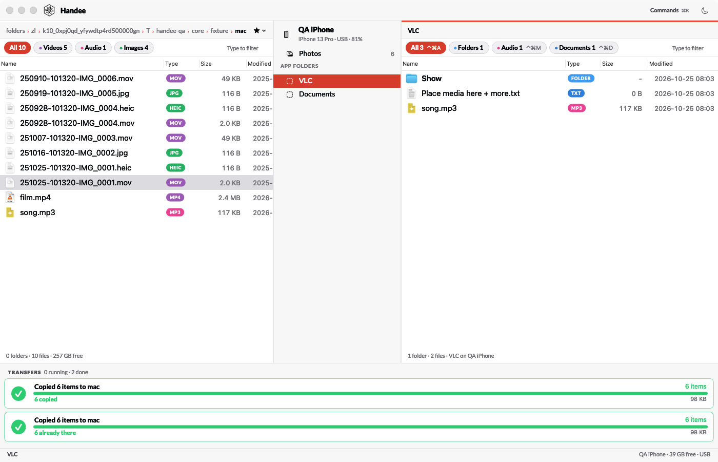 Handee with a video player's app folder open on a test device: test photos copied to the Mac pane on the left, the app folder with a folder and 2 files on the right, and a transfer panel at the bottom with 2 green bars, 6 items copied and 6 items already there