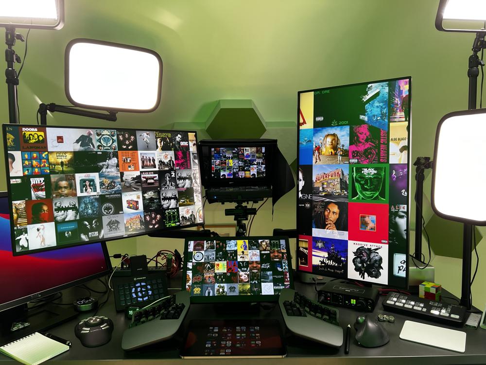 office/221028-setup_1.jpg