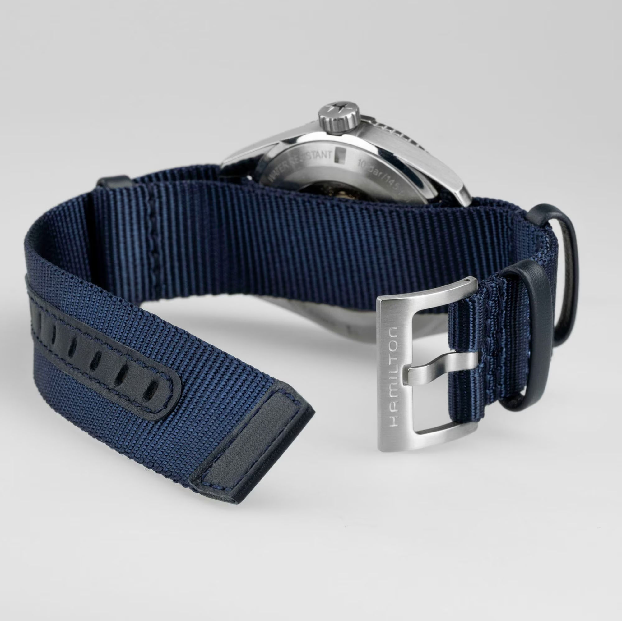 watches/hamilton-h70315940_detail2_lowresweb.avif