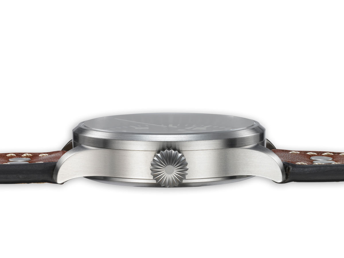 watches/laco-fliegeruhr-typ-a-augsburg-39-861988-side-slide-2022.jpg
