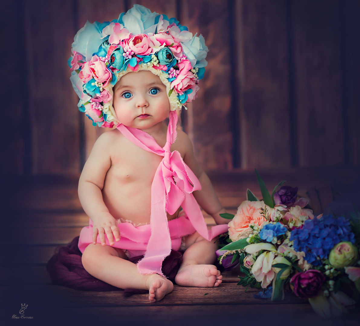 Playful cake smash celebration