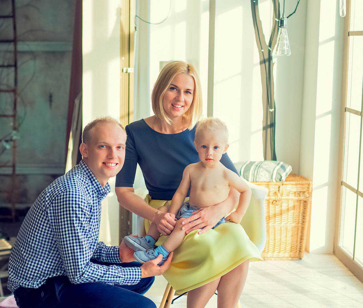 Family portrait outdoors