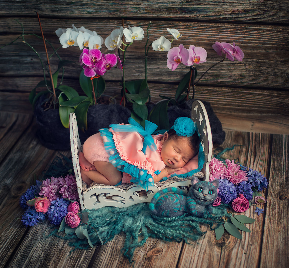 Newborn baby in dreamy composition - classic newborn photography Los Angeles