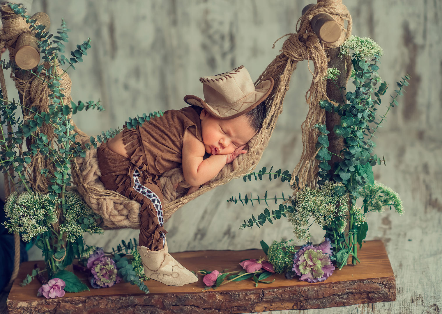 Styled newborn baby portrait - fine art newborn photography Los Angeles