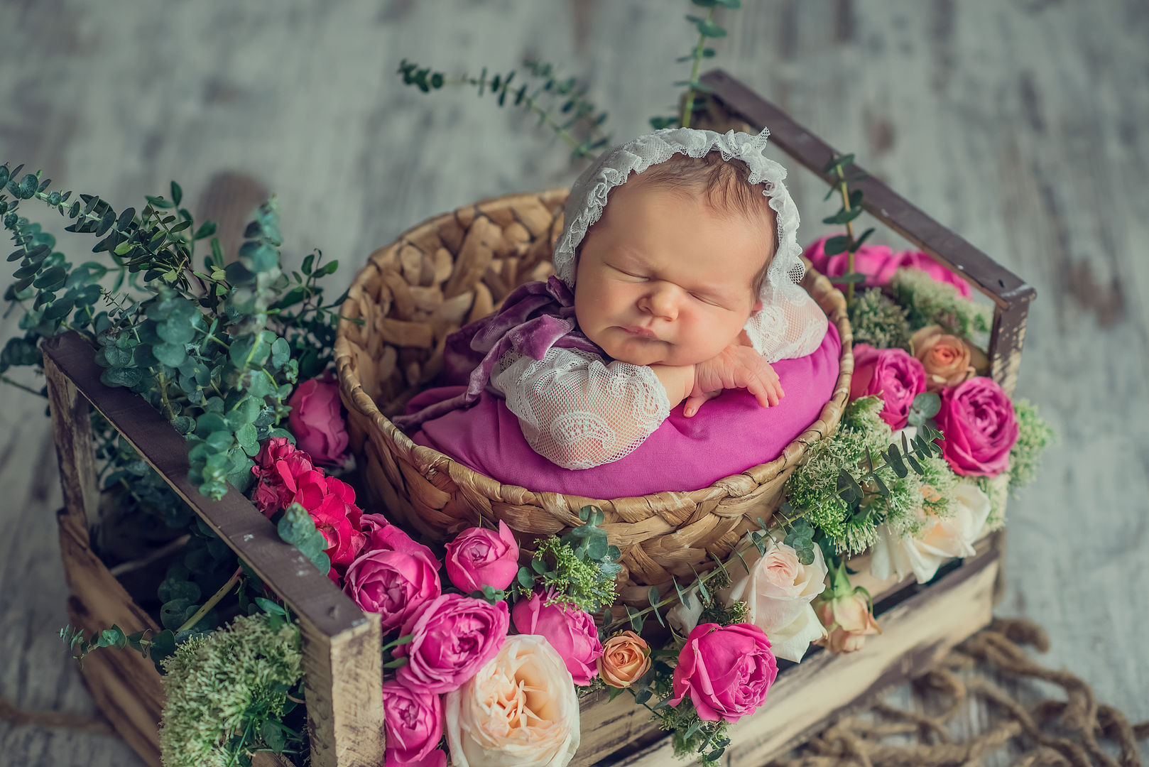 Sleeping newborn baby - fine art newborn portrait