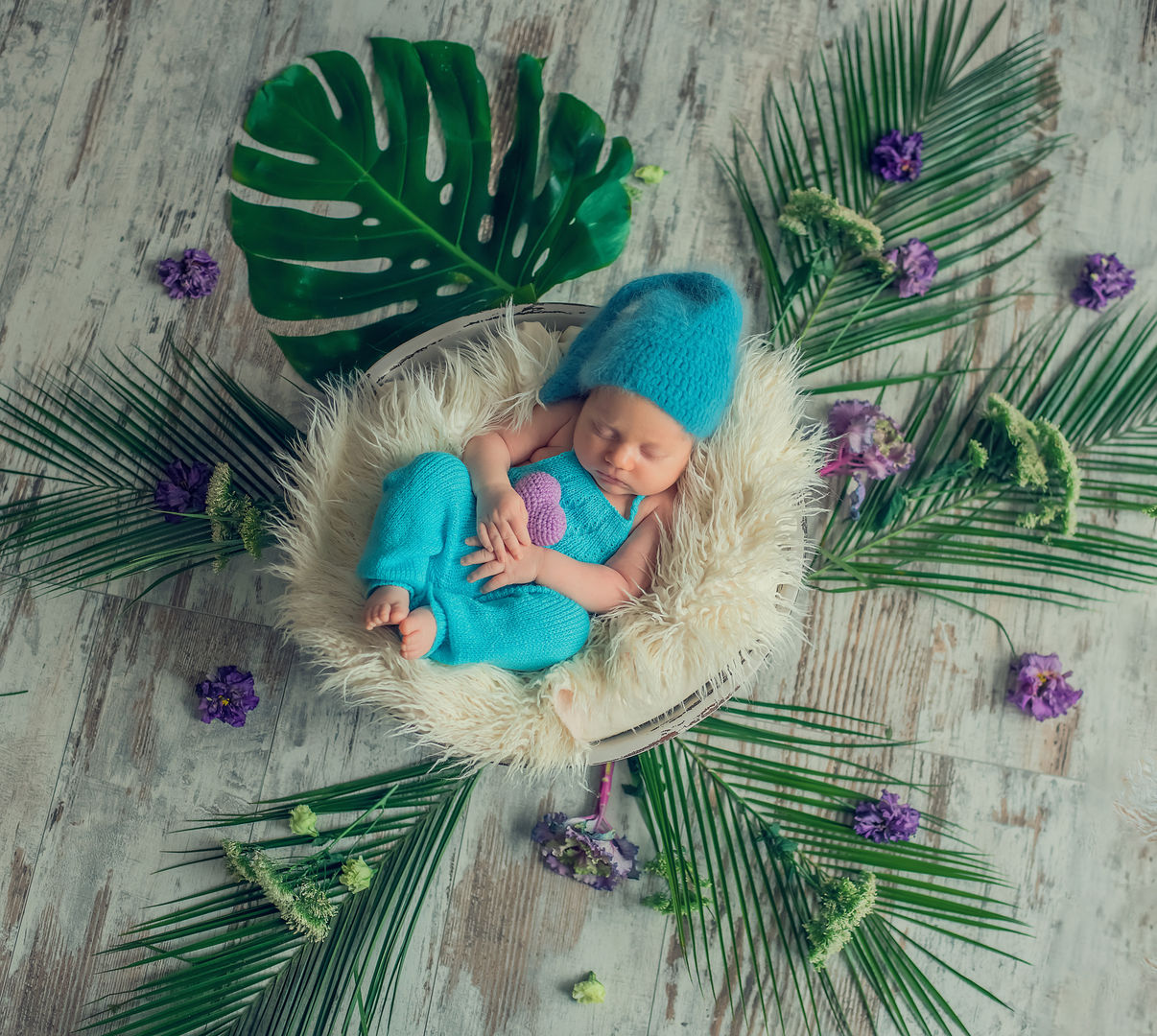 Classic newborn portrait with floral accents - Los Angeles newborn photographer