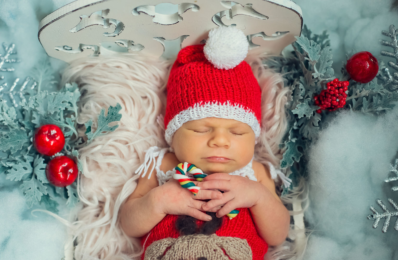 Newborn baby in dreamy setting - fine art baby portrait