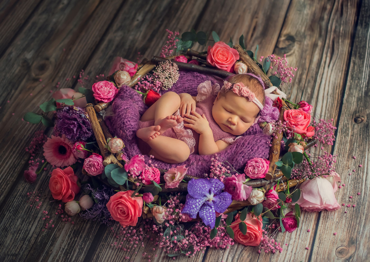 Posed newborn baby - artistic photography Los Angeles