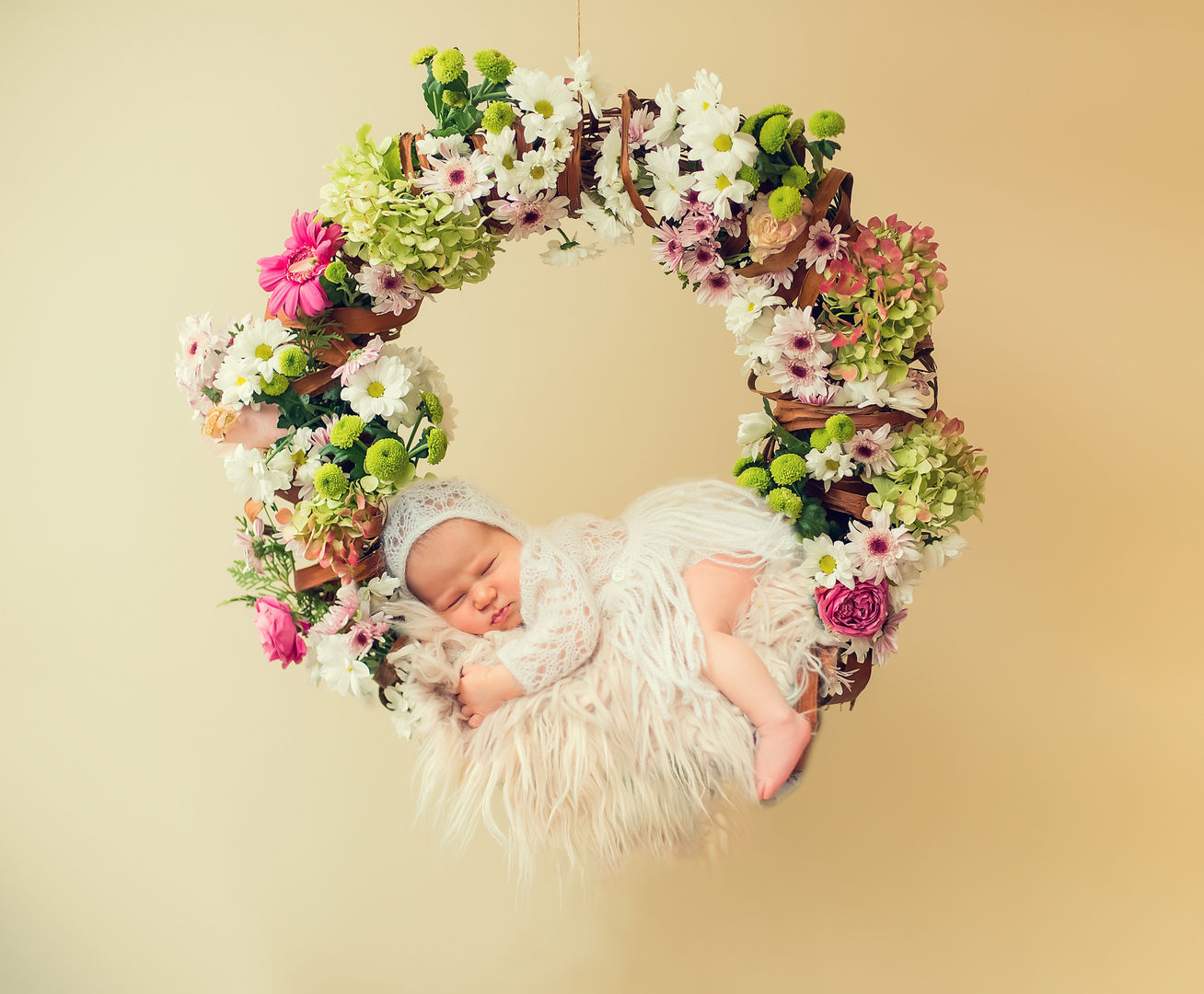 Sleeping newborn baby - styled baby photography