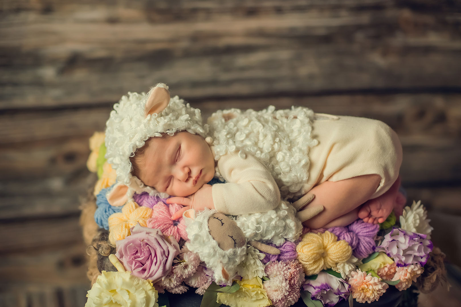 Sleeping newborn in basket - fine art photography Los Angeles