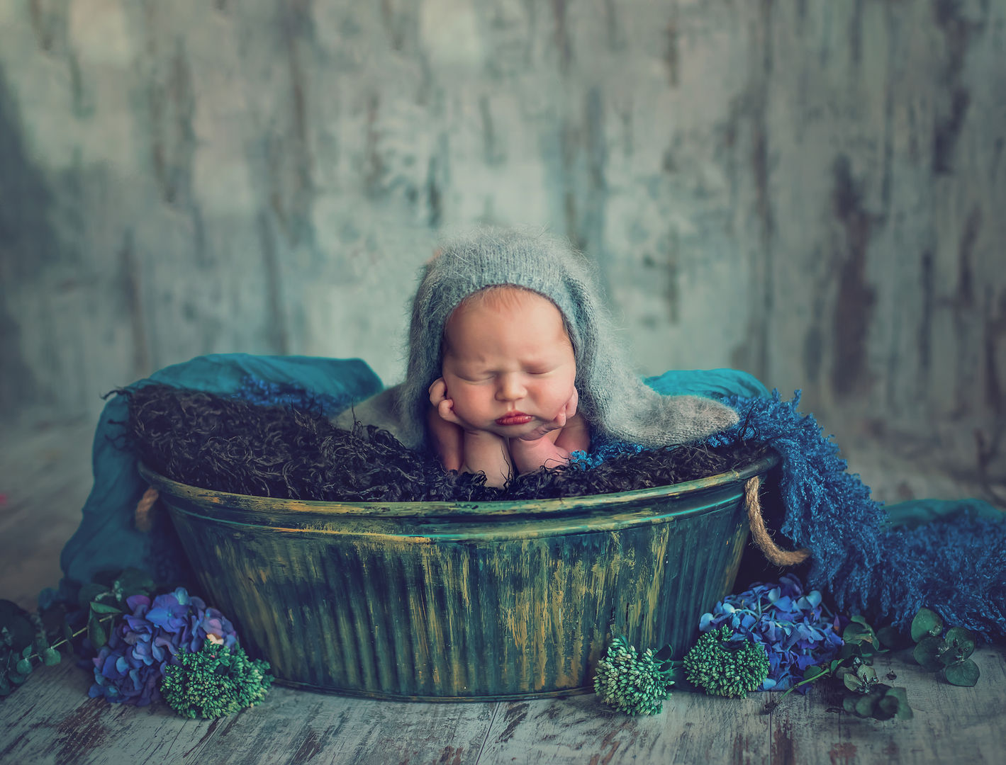 Newborn with floral crown - fine art newborn photography Los Angeles