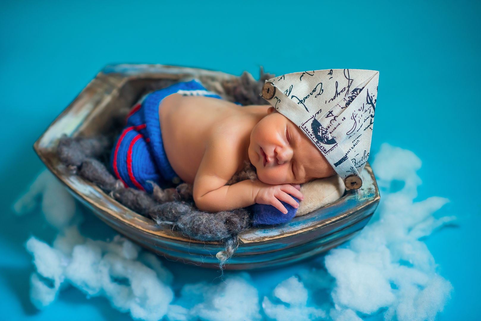 Newborn with floral accents - artistic baby portrait Los Angeles