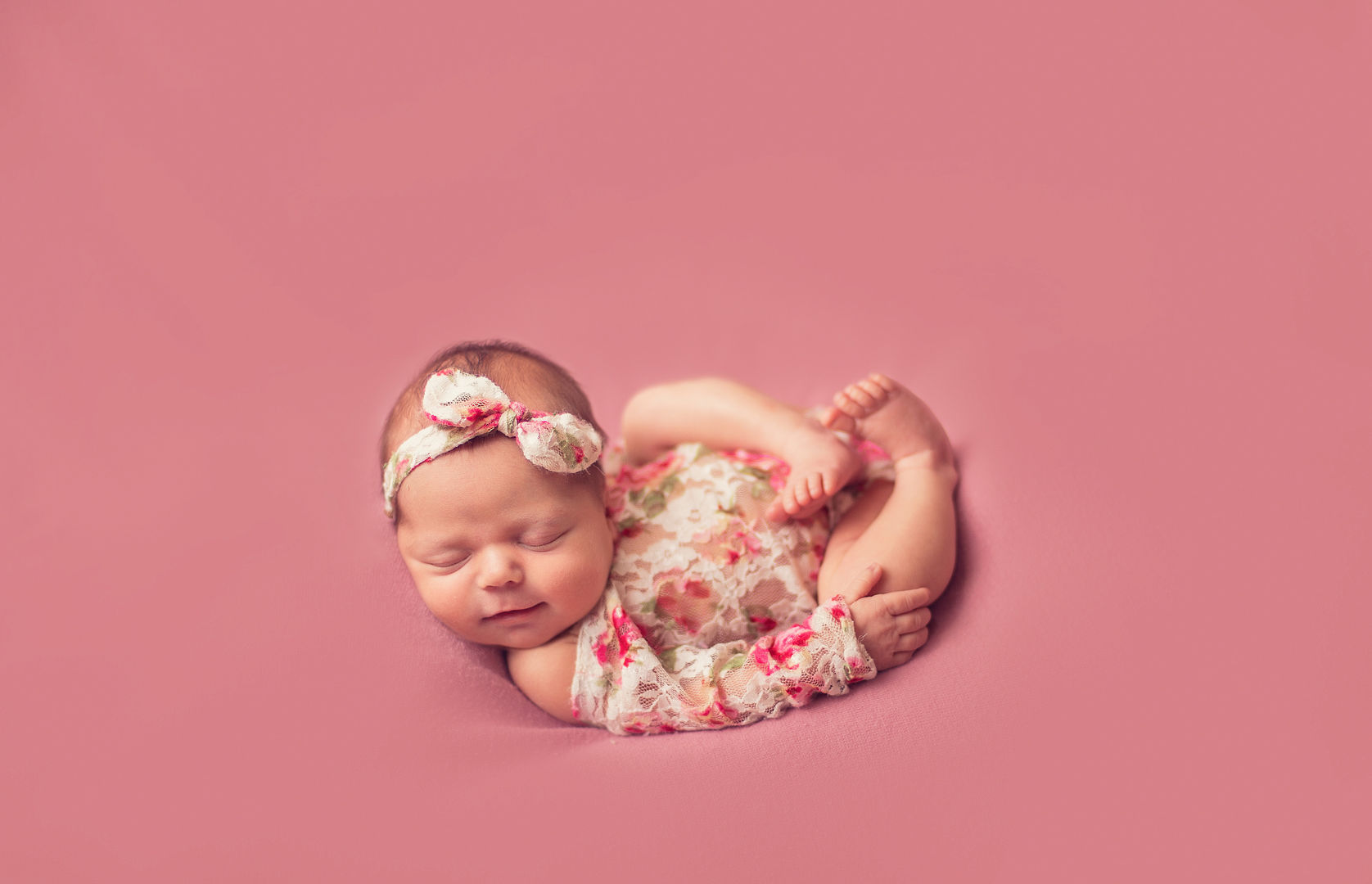Styled newborn baby portrait - classic newborn photography