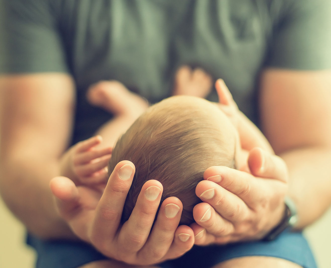 Newborn lifestyle portrait with natural lighting