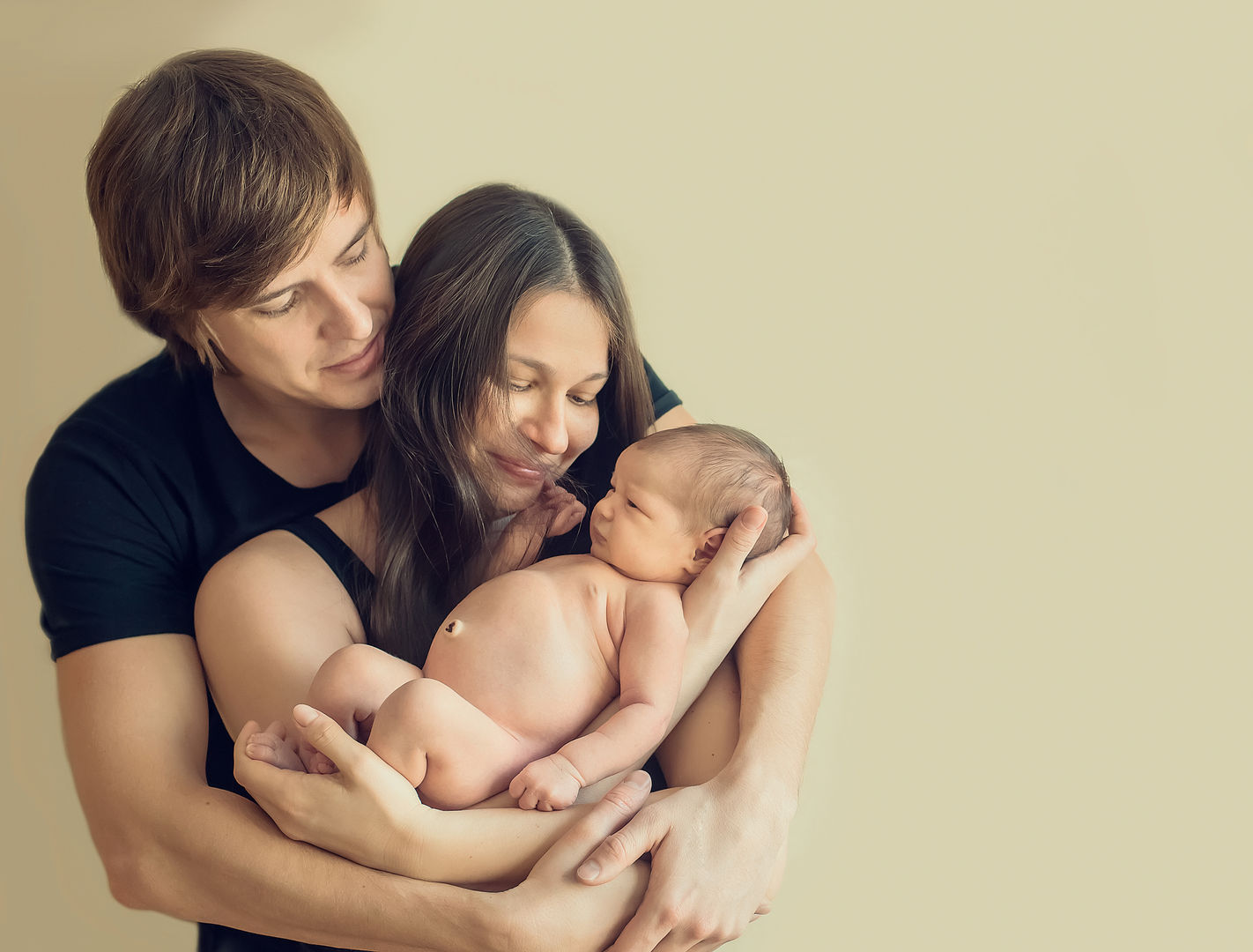 Peaceful newborn lifestyle moment with family