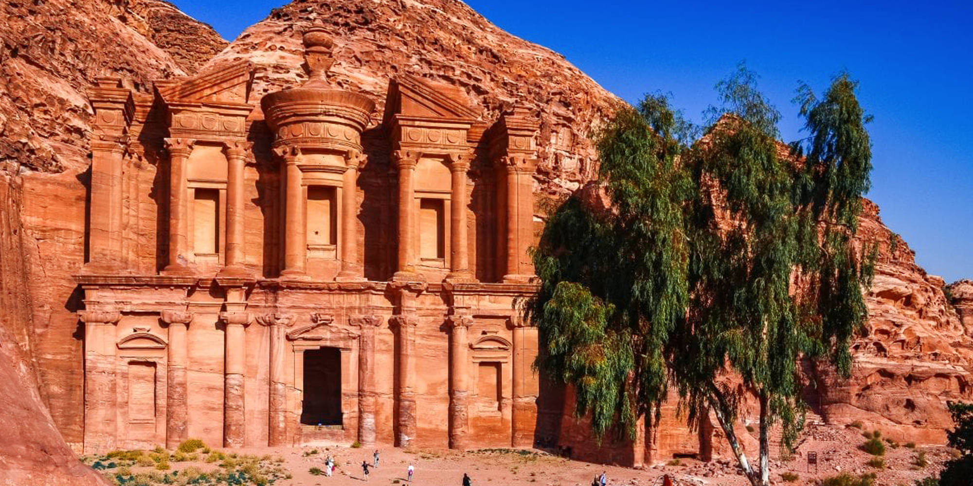 Petra by bus " jordan "