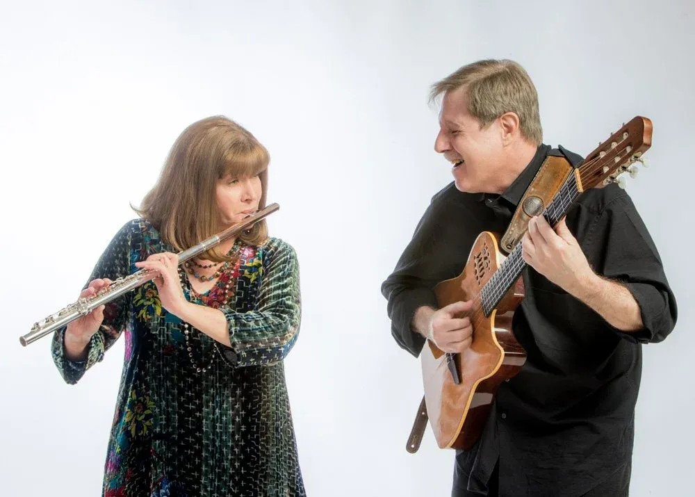 Lori Bell Duo – Free Mini Concert