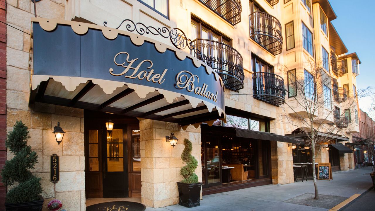 Hotel Ballard