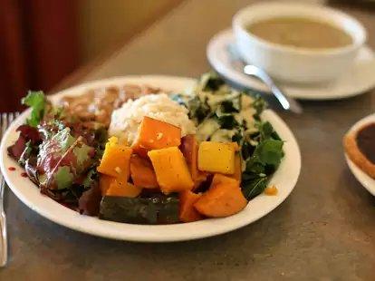 Shangri-La Vegan Restaurant