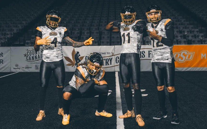 Tulsa Oilers Football vs. Fishers Freight