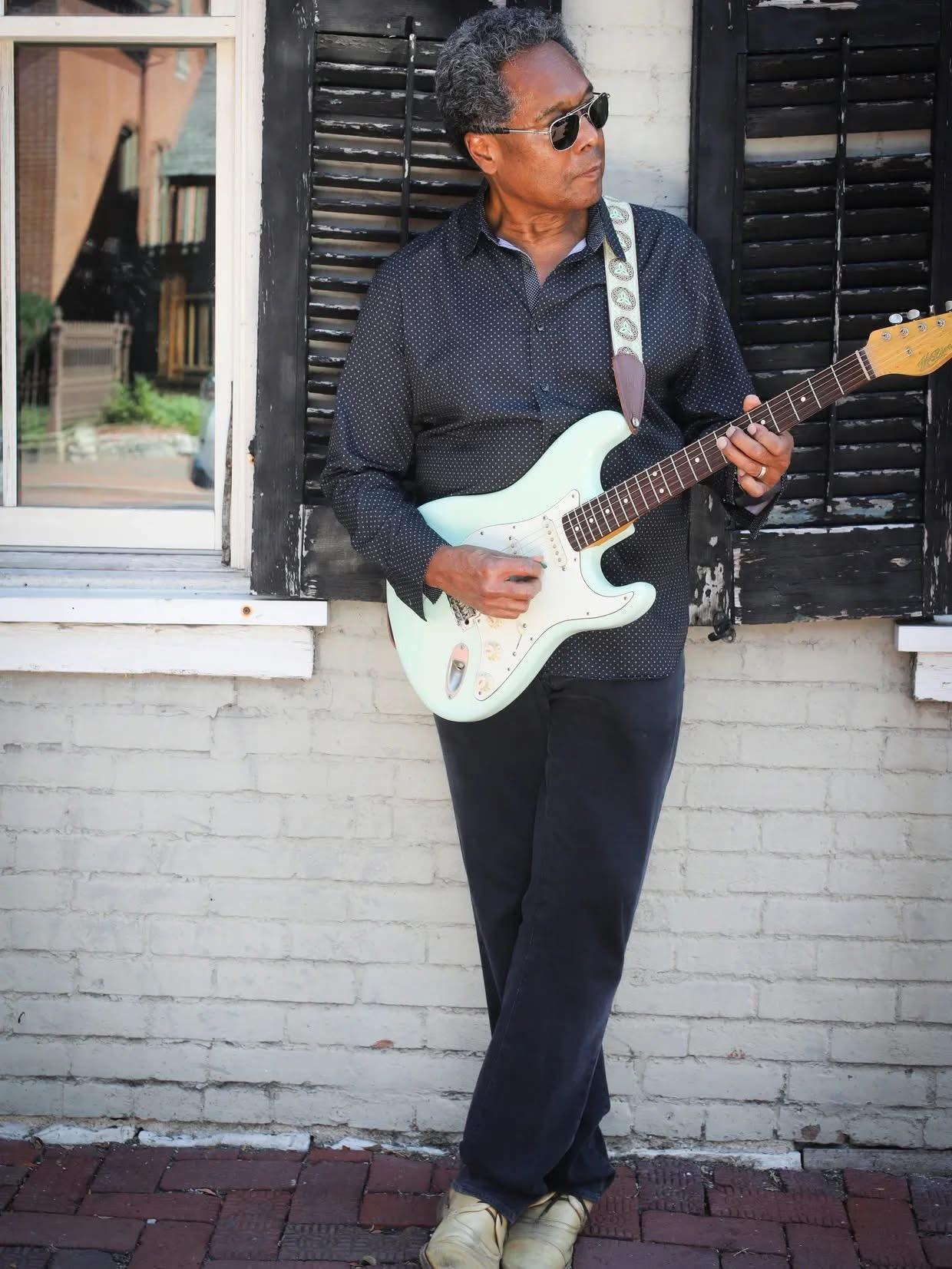 Common Chords: Jack Hadley