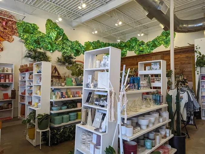Jade & Clover – Dallas
