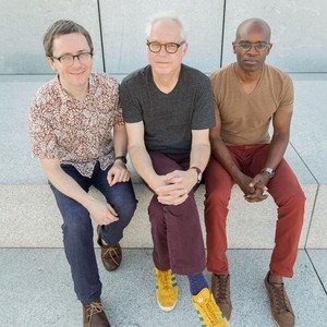 LOWDOWN :: Bill Frisell Trio featuring Thomas...