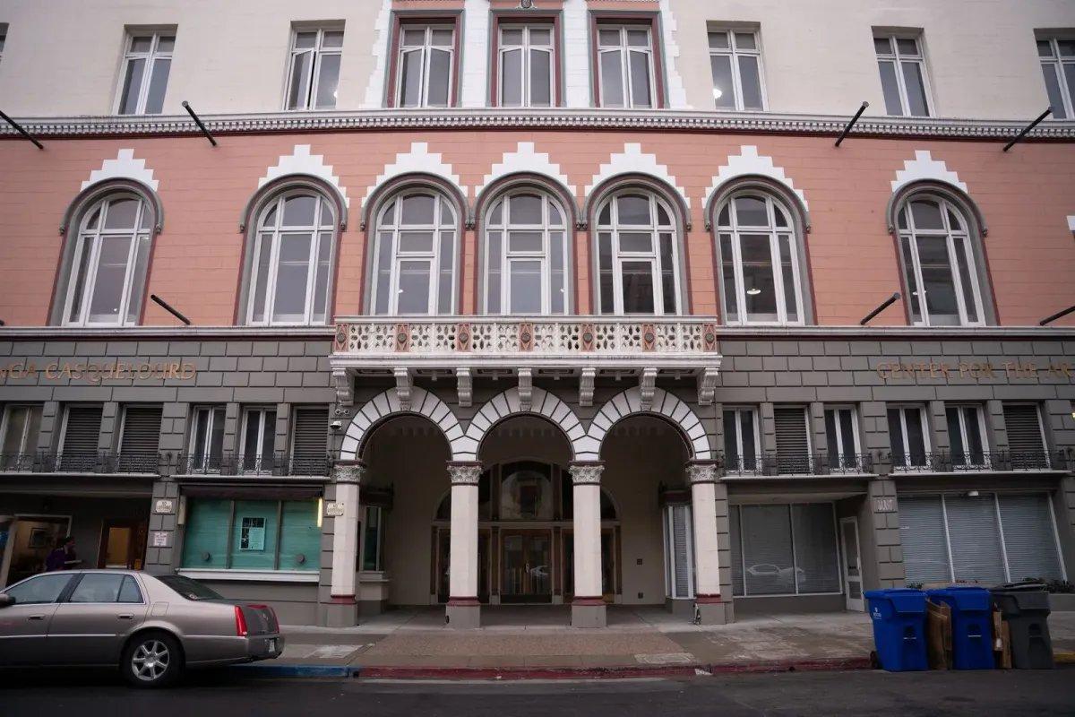 Malonga Casquelourd Center