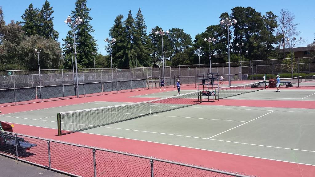 Rengstorff Park Tennis Courts | Vibemap