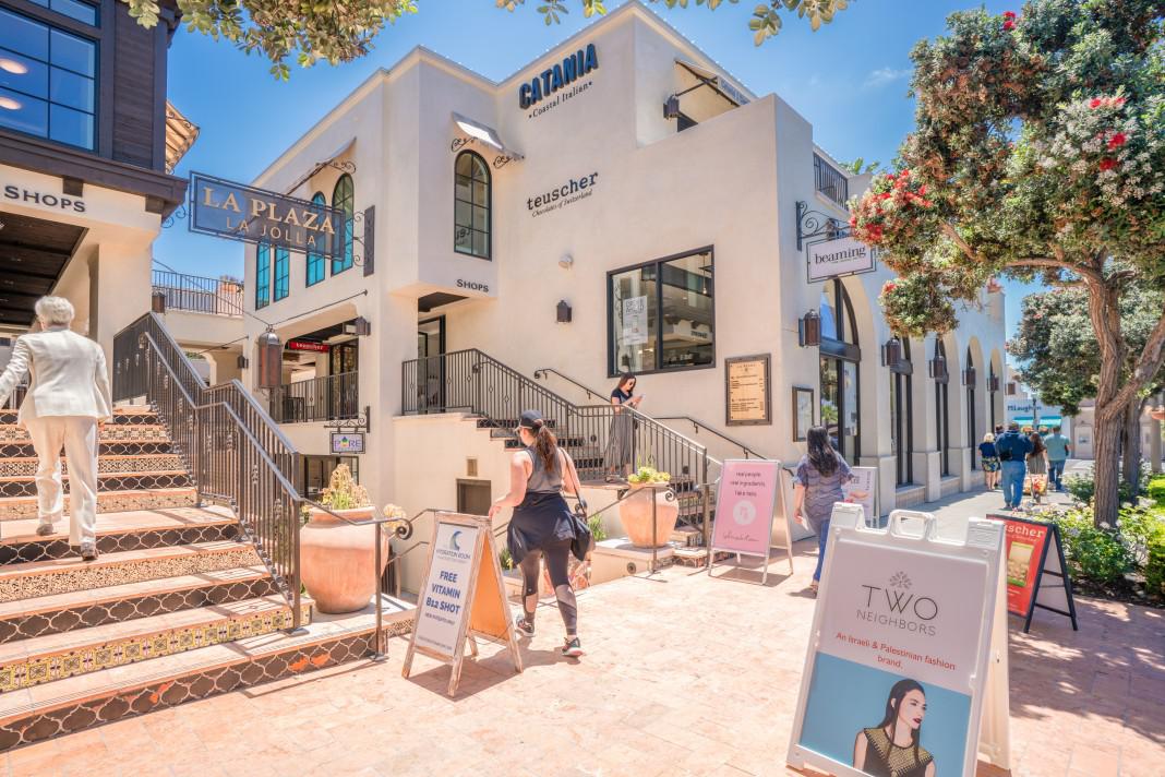 La Jollaさん専用 La Plaza La Jolla | La Jolla by the Sea