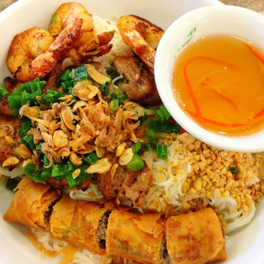 Pho Ao Sen