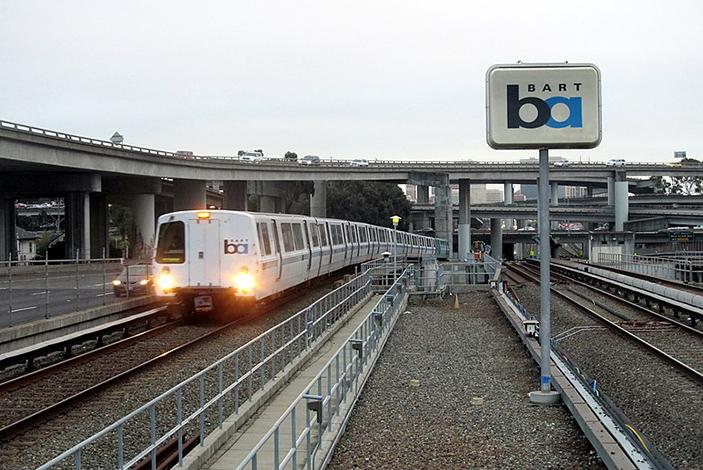 MacArthur BART Station