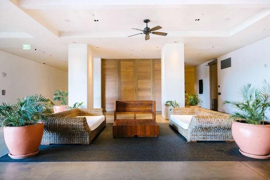 The Study - Local Entertainment Schedule - Happy Hour, Honolulu Bar at The Modern Hotel
