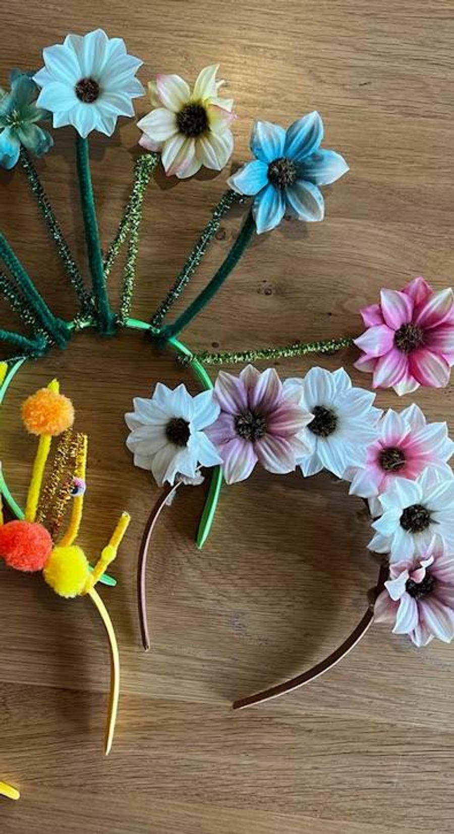 Family Program: Design Your Own Festival Headband
