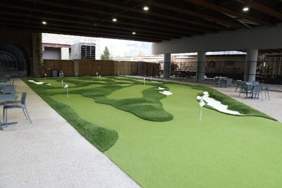 9 Hole Mini Golf