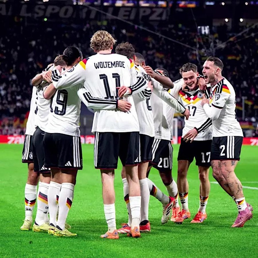One Ball - Many Stories: Germany, A Soccer Nation