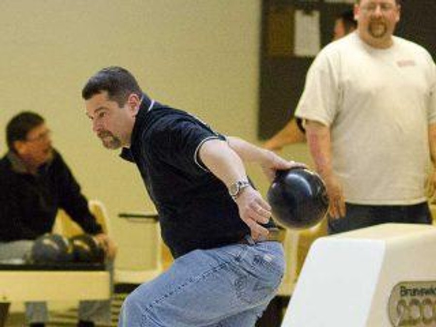 Men's Monday Night Recreation League