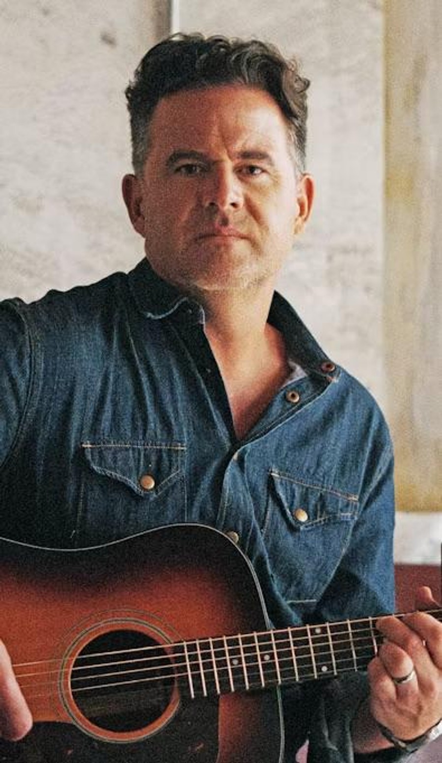 Songwriter Session: David Nail