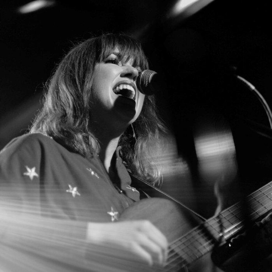 Music in the Café: Roadie
