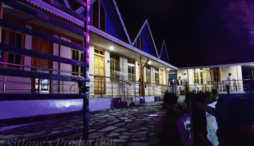 "Pine Tree Homestay" - homestay in Sittong