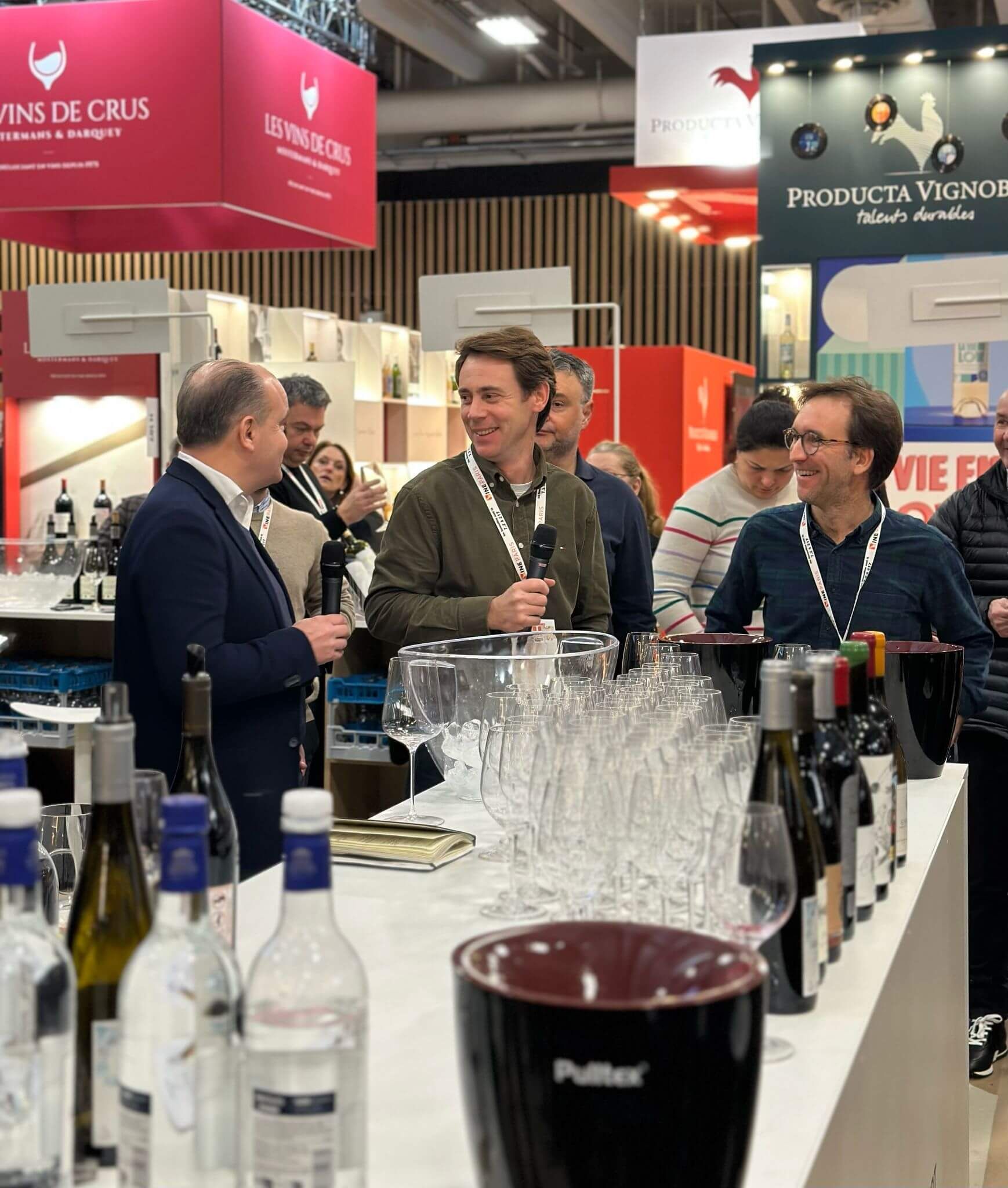 Derenoncourt Vignerons Consultants à Wine Paris - Vignerons Consultants