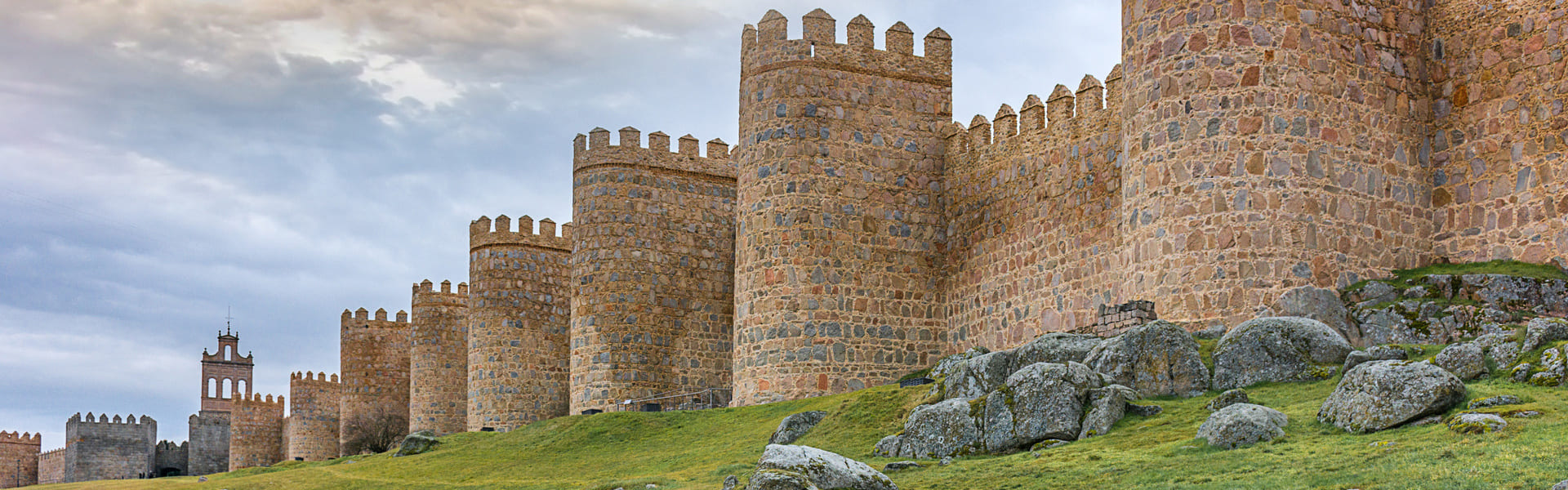  Salamanca y Ávila, entre bastiones y arte milenario