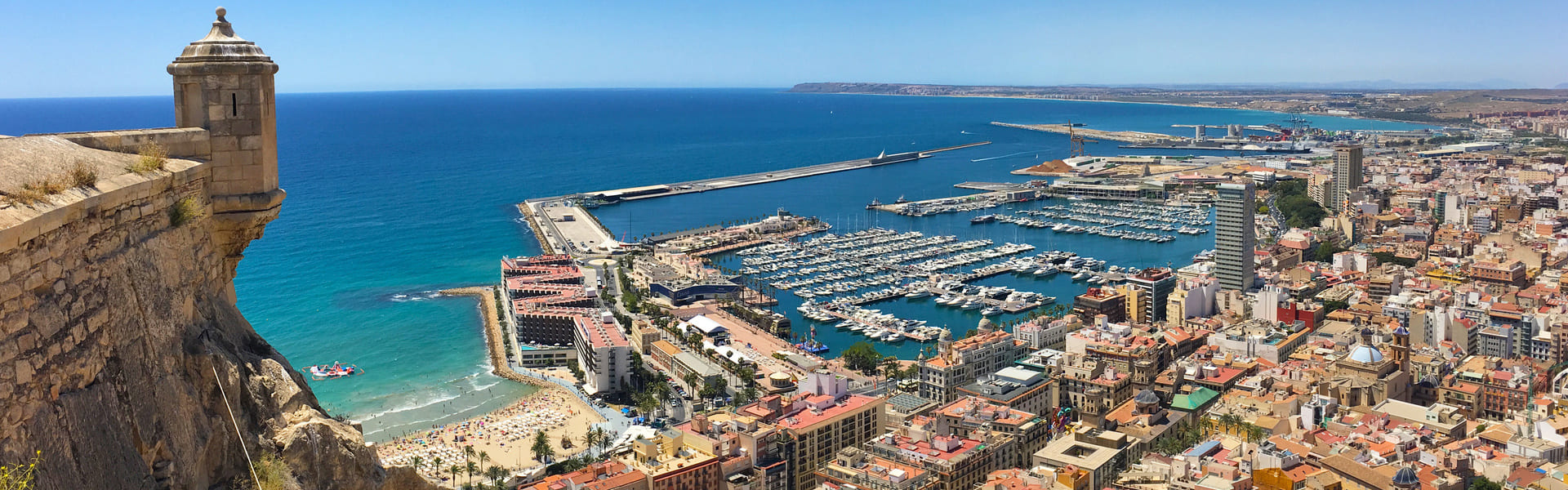 Tour privado por Alicante + Castillo de Santa Bárbara (opcional)