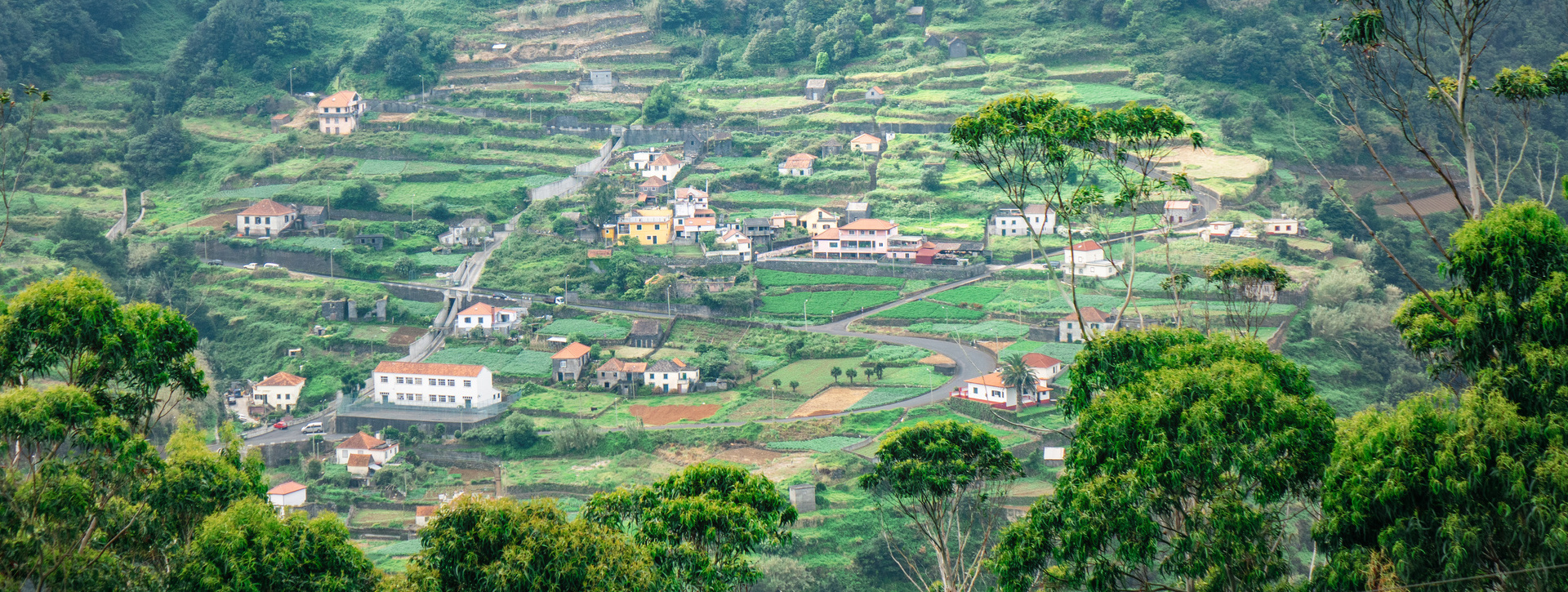 Trekking por el Valle da Serra de Água