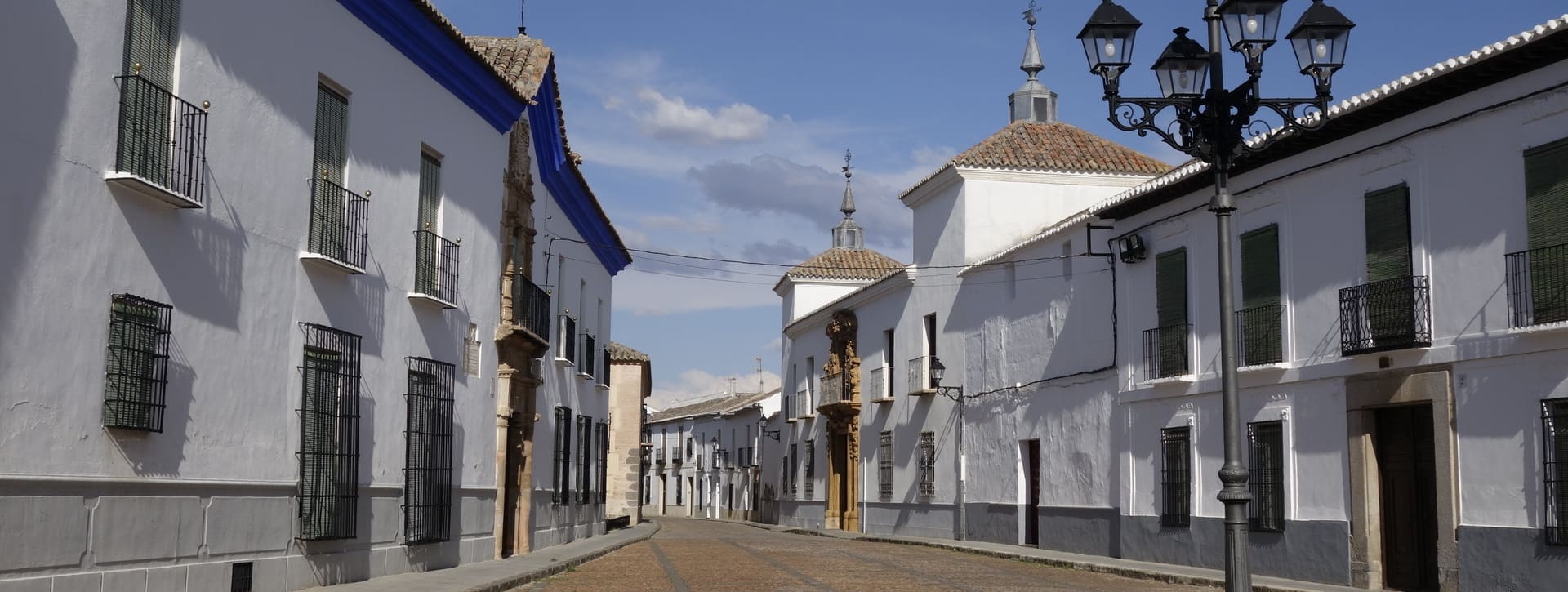 Visita el Corral de Comedias y el Barrio Noble