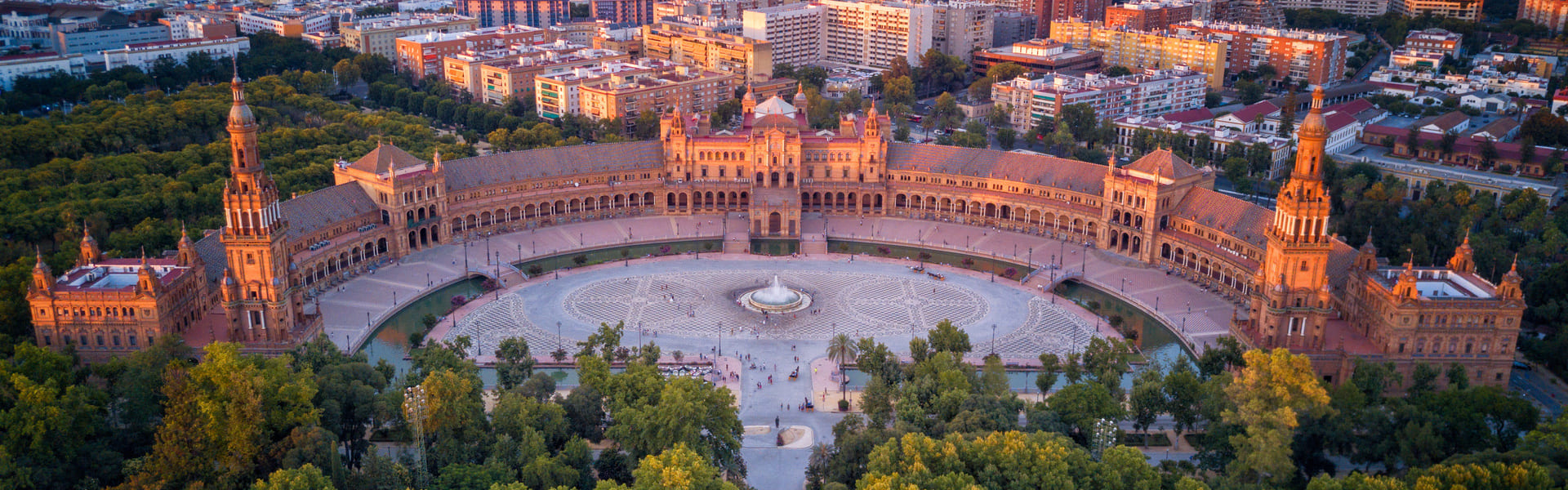 Tour privado por Sevilla con glamour